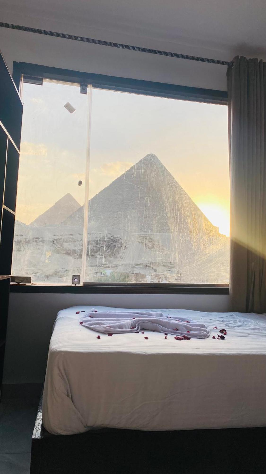 Alba Pyramids View Kairo Bagian luar foto