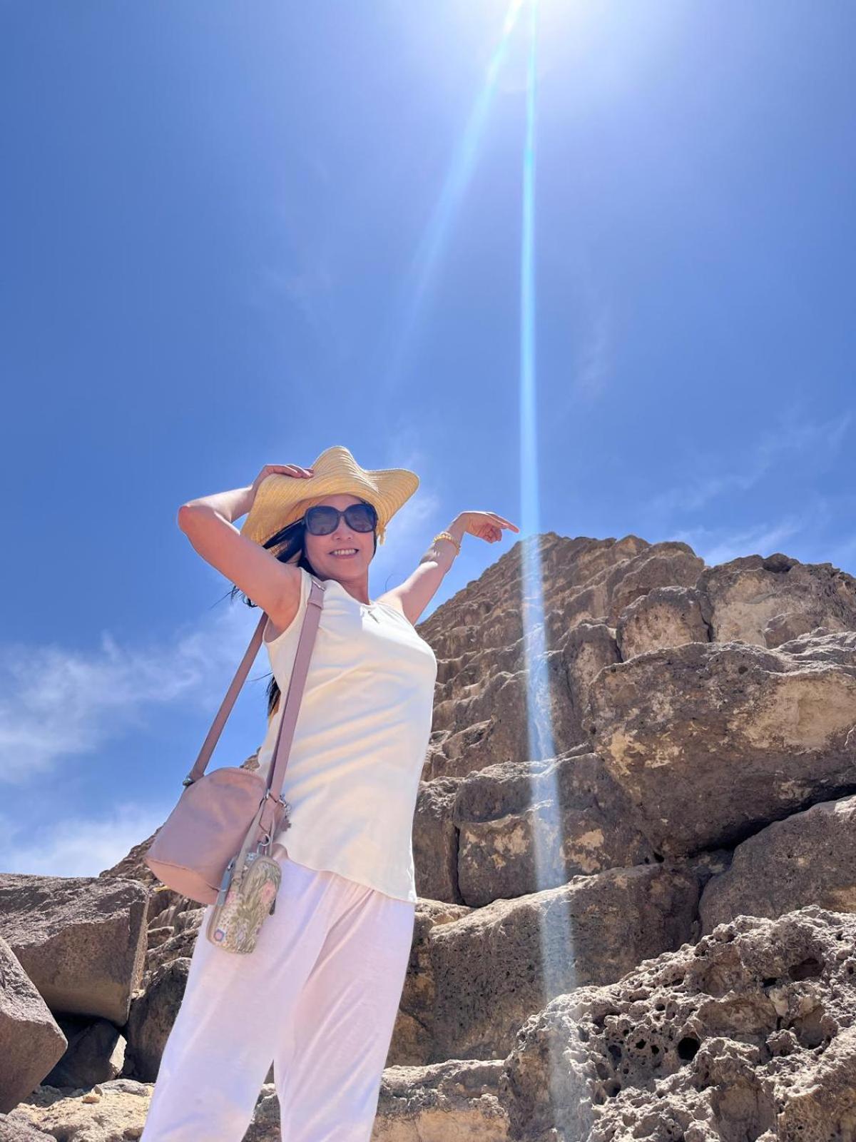Alba Pyramids View Kairo Bagian luar foto